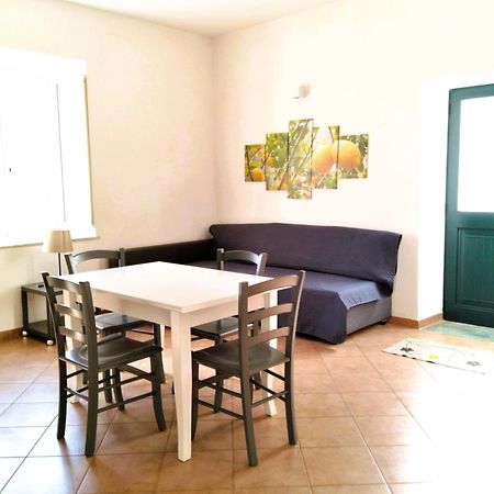 Sea Breeze House Apartment Amalfi Bagian luar foto